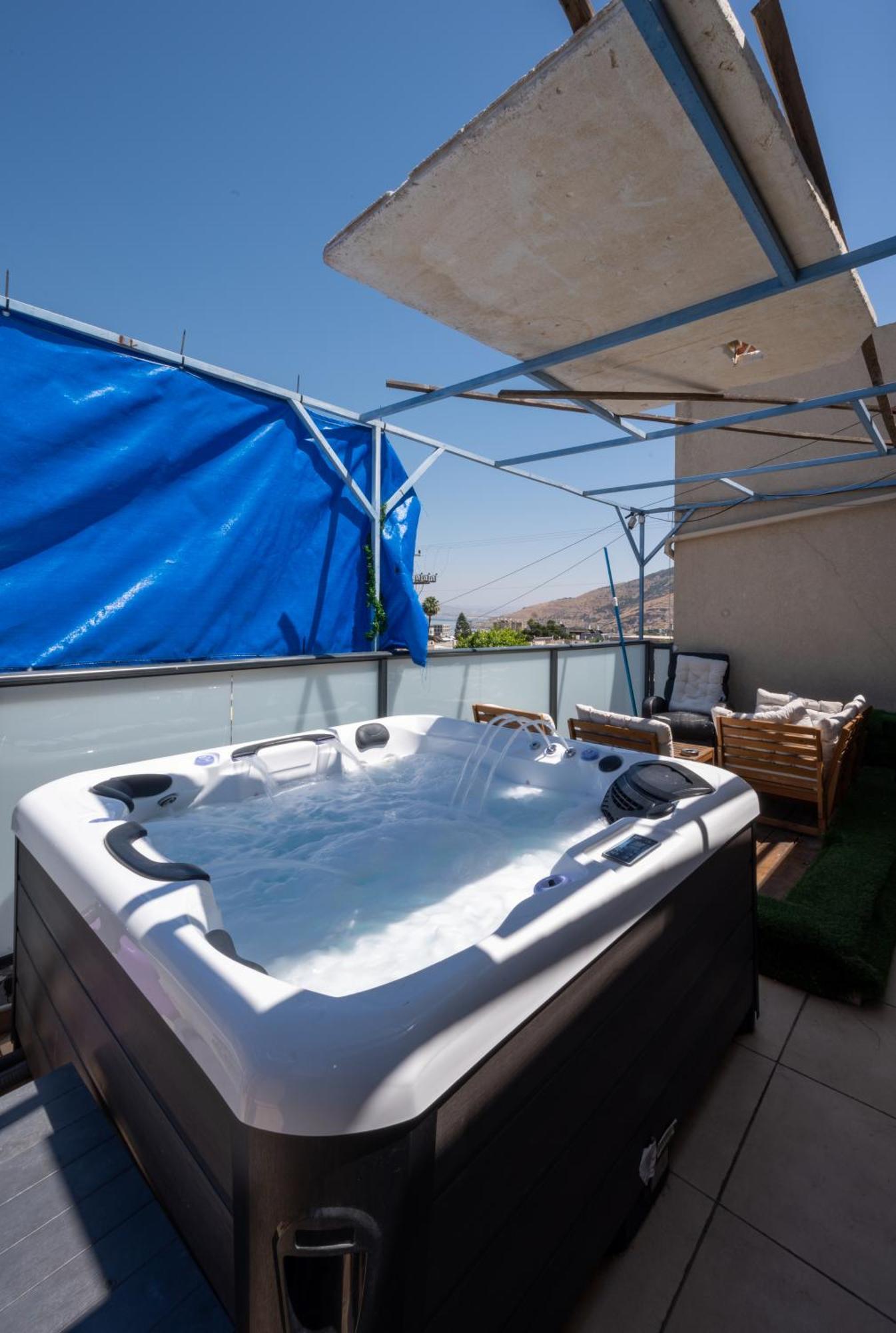 Levication 2 Bedrooms Pool&Jacuzzi Tiberias Exterior foto